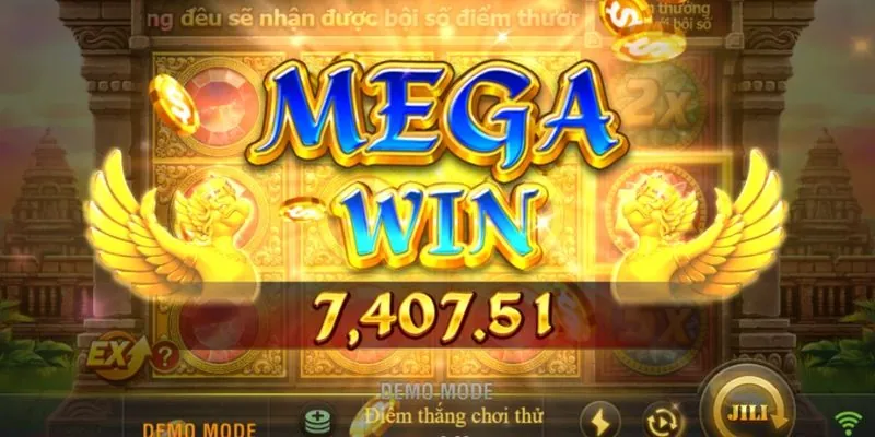 Hình ảnh đá gà kịch tính tại 7789bet web, với những chú gà chiến dũng mãnh trong đấu trường.
